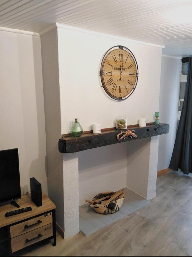 T2 Bis Quartier Chateau De По Экстерьер фото