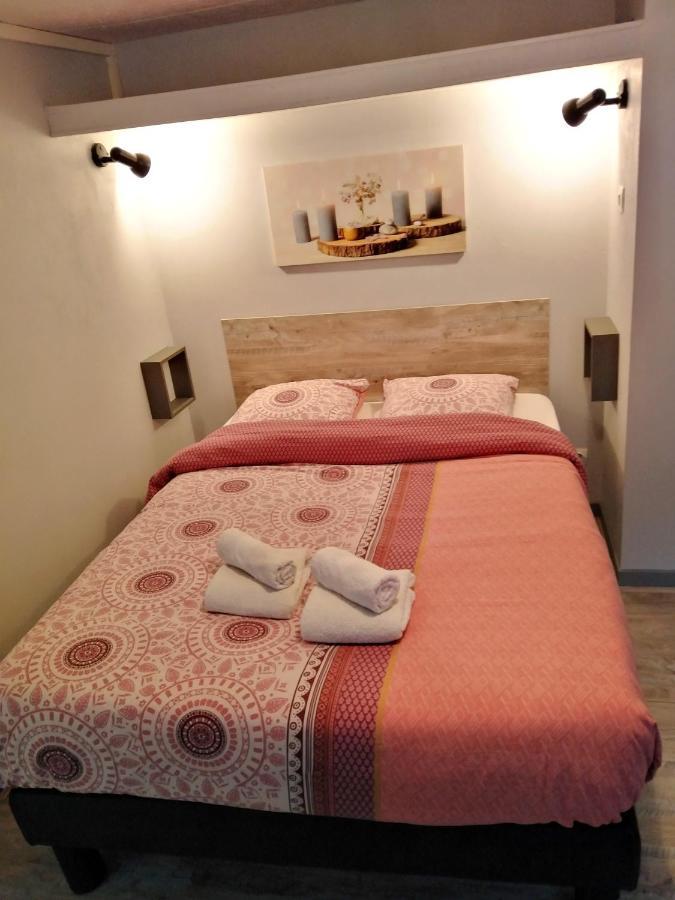 T2 Bis Quartier Chateau De По Экстерьер фото